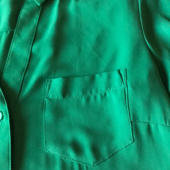 3/$15 NWOT The Limited green button down shirt - Picture 5 of 8